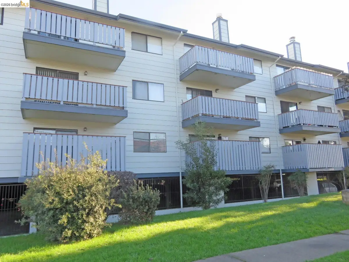 325 Valle Vista Ave  #117, Hayward, CA 94544 - #1