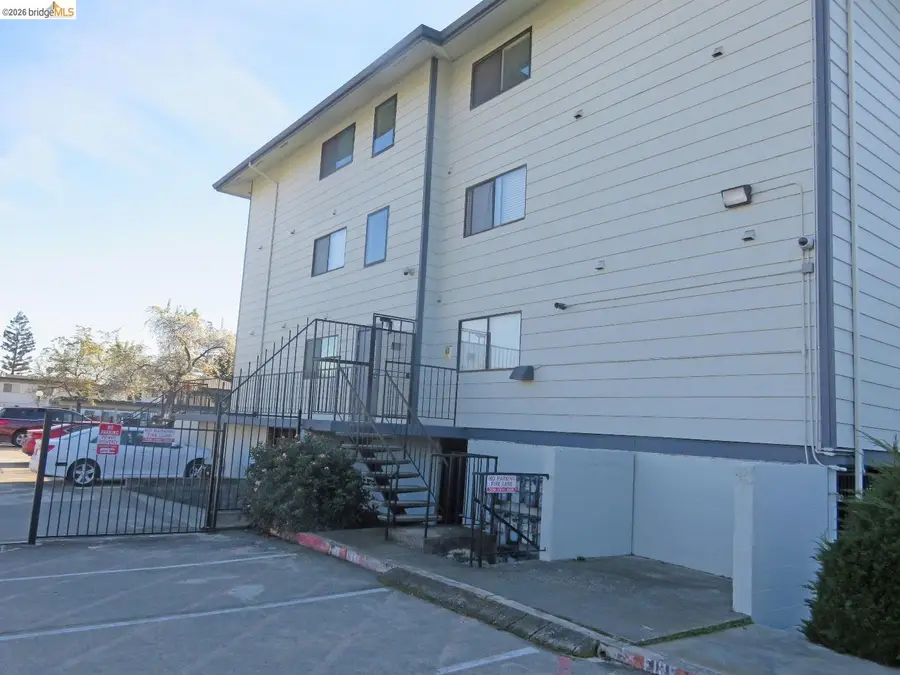 325 Valle Vista Ave  #117, Hayward, CA 94544 - #3