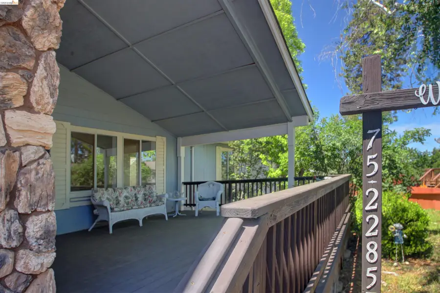 22857 Rolling Woods Dr, Groveland, CA 95321 - #3