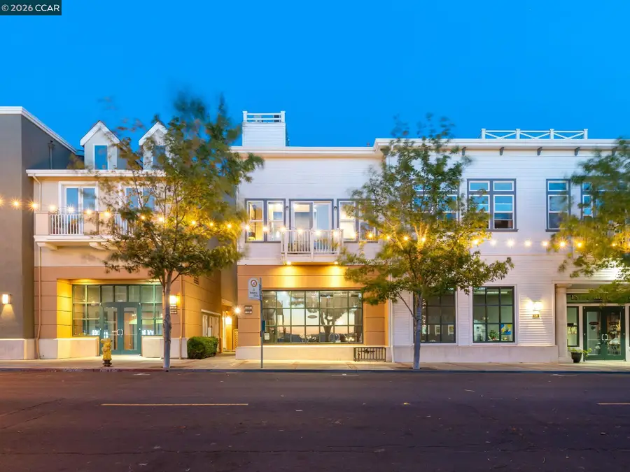 228 1St St, Benicia, CA 94510 - #2