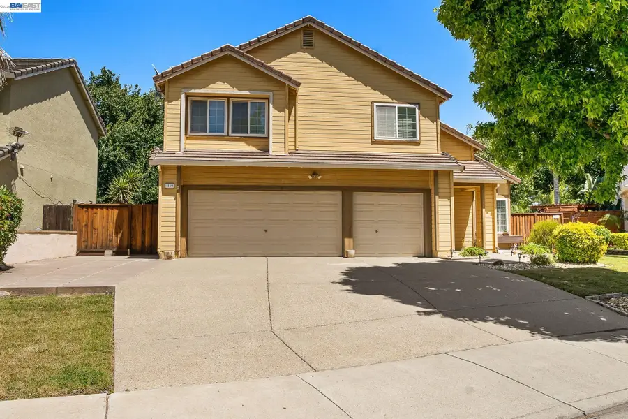 1110 Plymouth Dr, Tracy, CA 95376 - #3