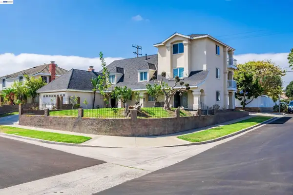 1622 Pegasus St, NEWPORT BEACH, CA 92660