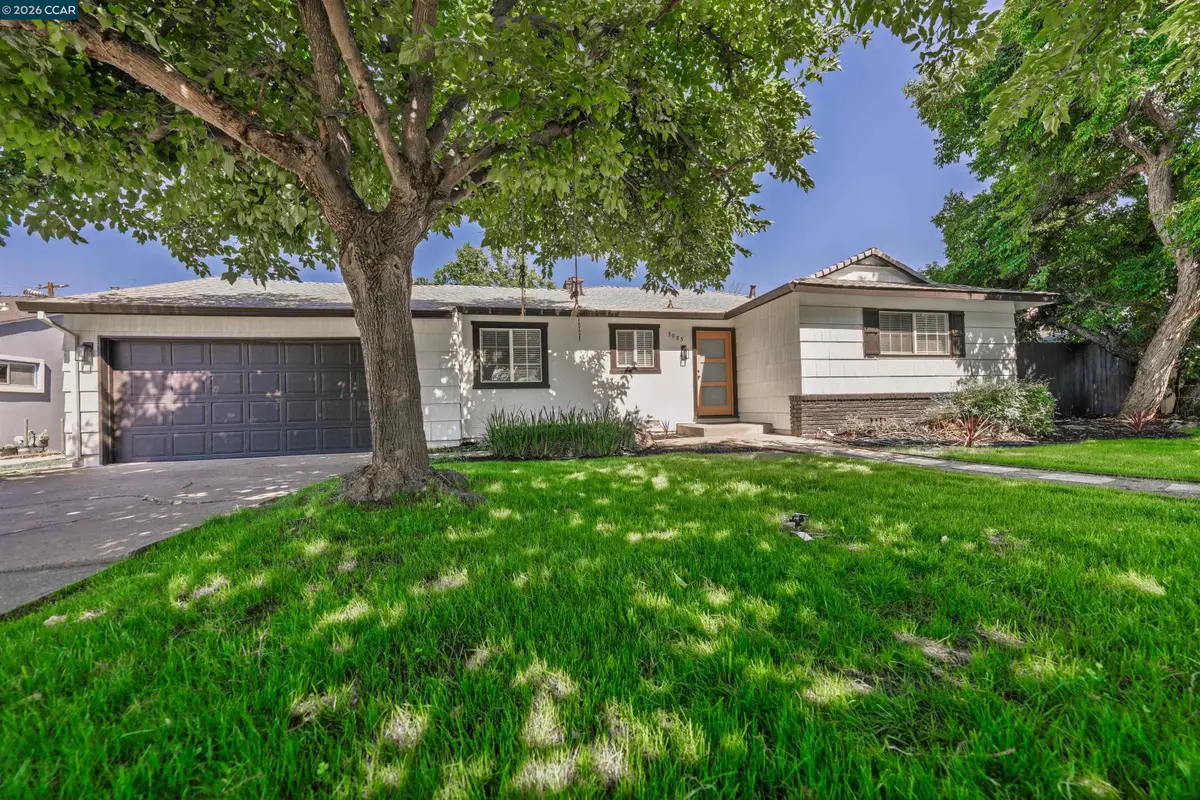 3085 Stanton Cir, Carmichael, CA 95608 - #1