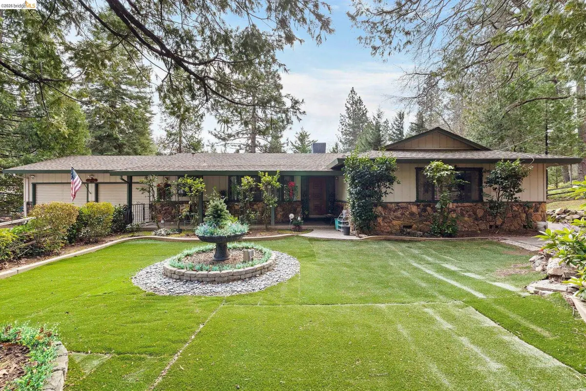 22698 Robin Hood Dr, Twain Harte, CA 95383 - #1