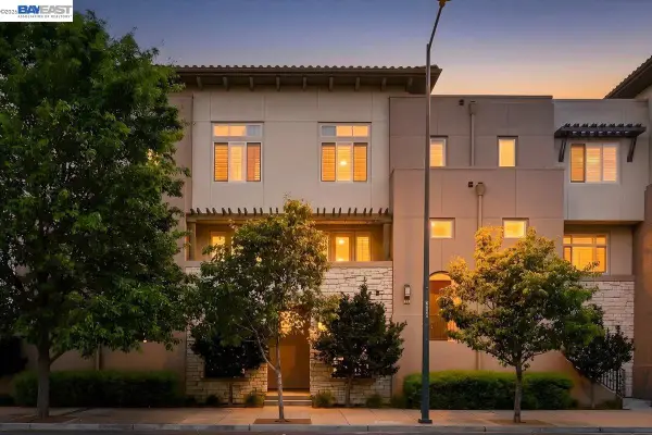 5423 Iron Horse Pkwy, DUBLIN, CA 94568