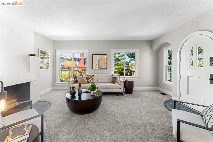 2144-2148 Curtis, Berkeley, CA 94702 - #3