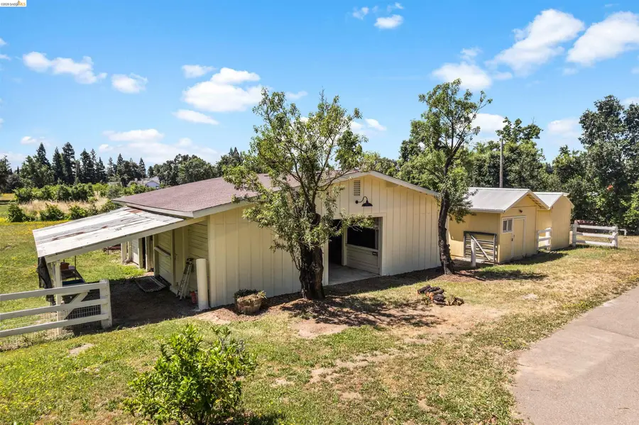 10474 Sheldon Road, Elk Grove, CA 95624 - #3