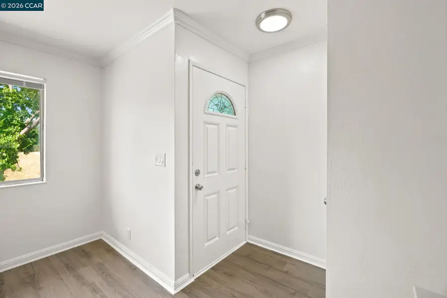 1005 Mohr Ln  #4, Concord, CA 94518 - #3