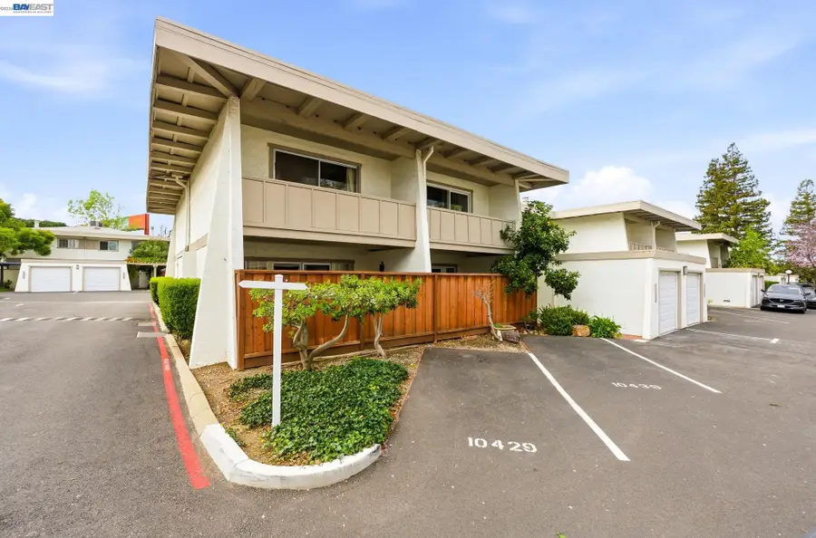 10439 Mary Ave, Cupertino, CA 95014 - #3