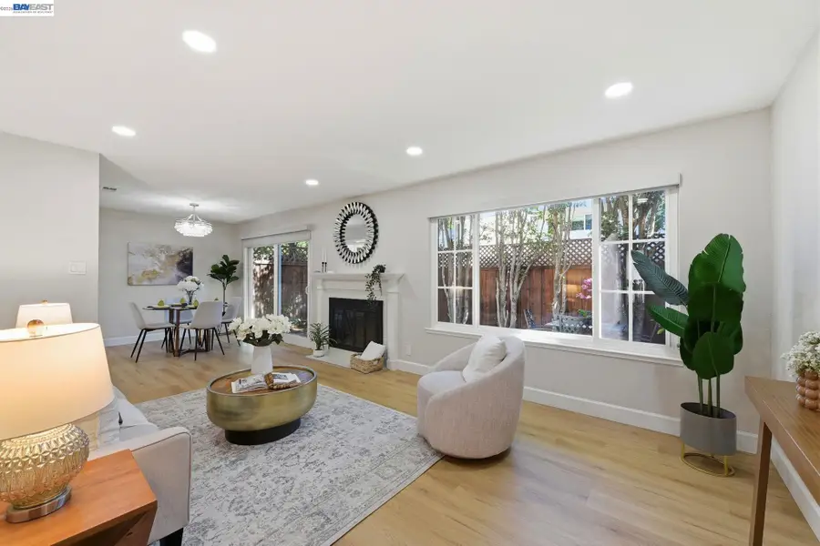 1354 Dale Ave  #9, Mountain View, CA 94040 - #3