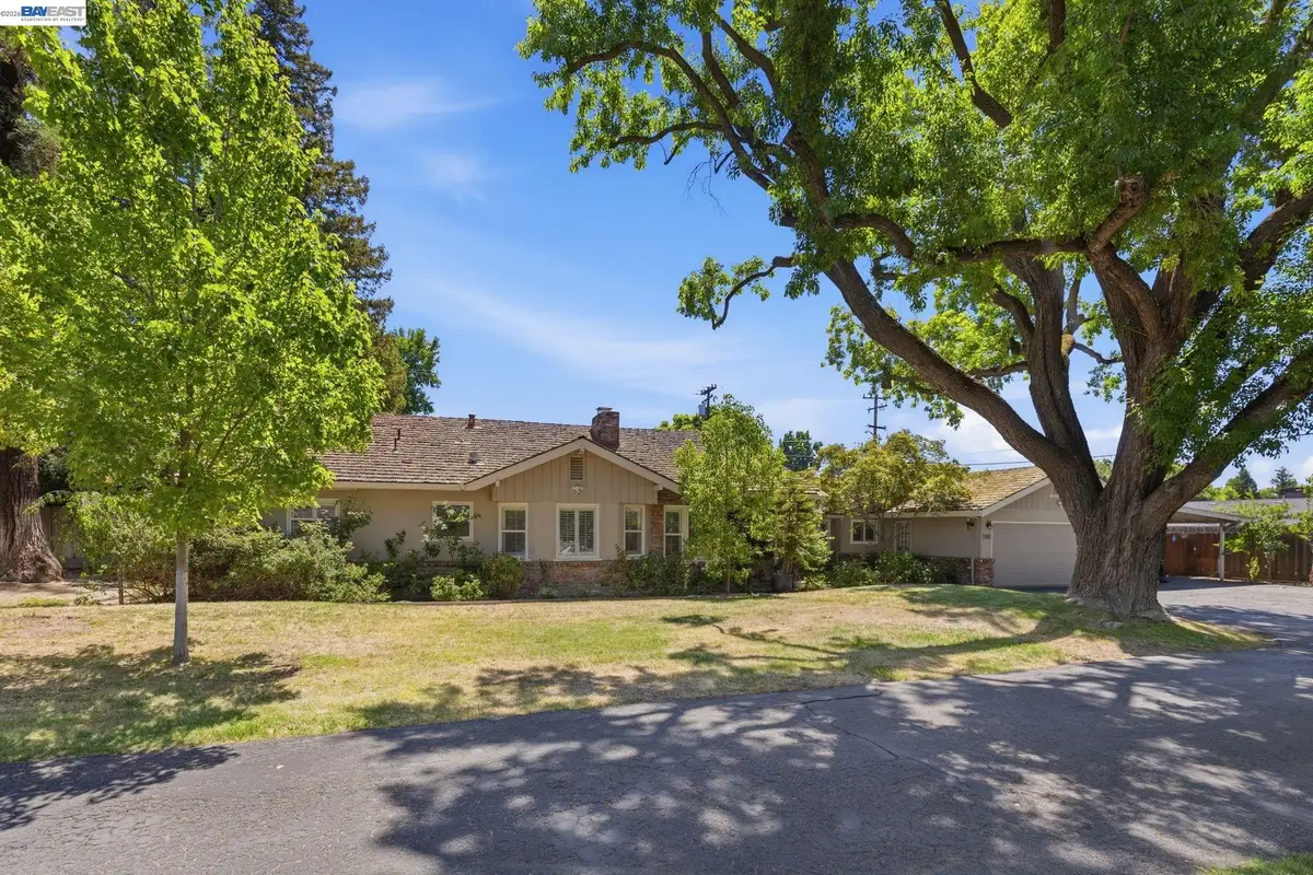 200 Greenwich Ln, Modesto, CA 95350 - #1