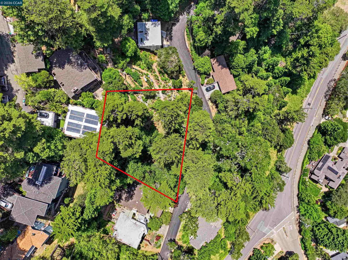 6716 Gunn Dr, Oakland, CA 94611 - #1