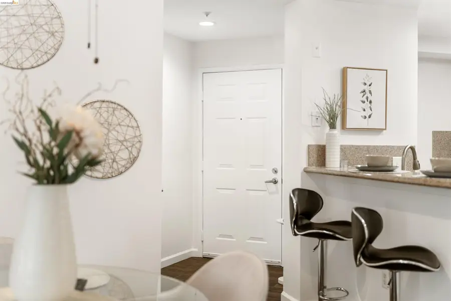 280 Caldecott  #321, Oakland, CA 94618 - #3