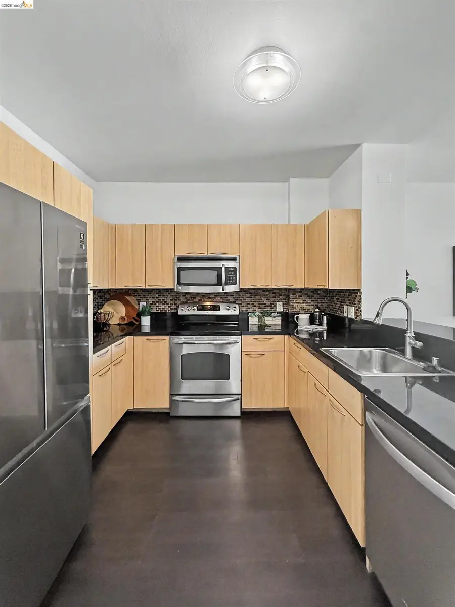 1 Lakeside Dr  #411, Oakland, CA 94612 - #3