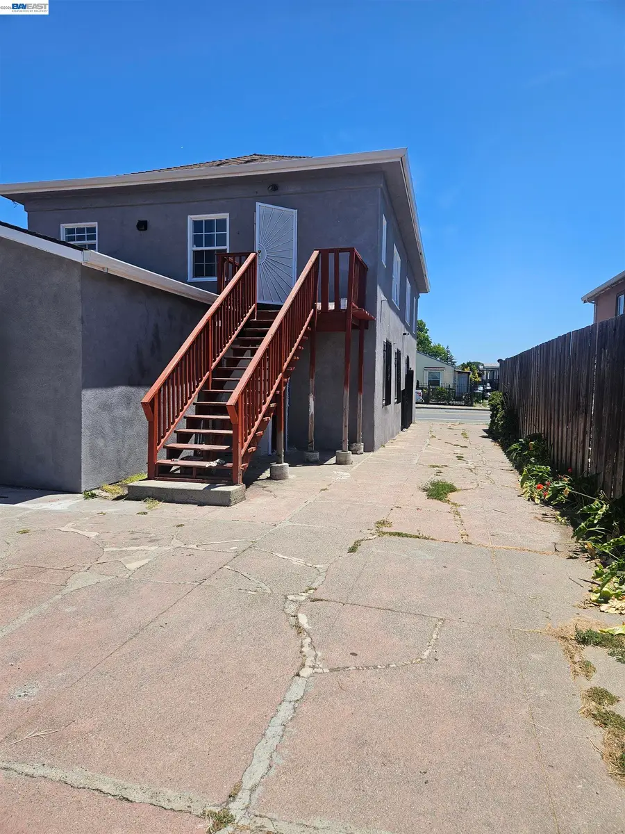 Address Withheld By Seller, Oakland, CA 94603 - #2