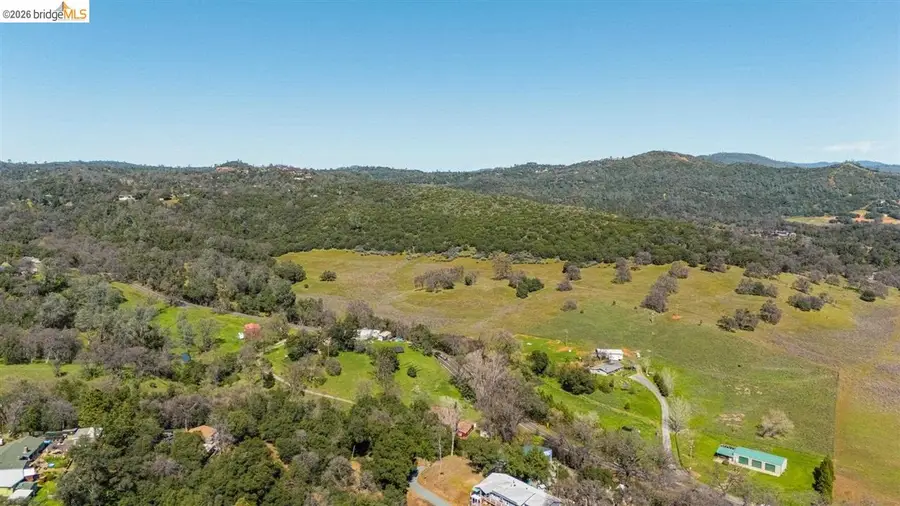18400 Rawhide Rd, Jamestown, CA 95327 - #3