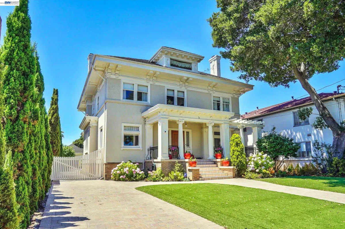 2056 Santa Clara Ave, Alameda, CA 94501 - #1