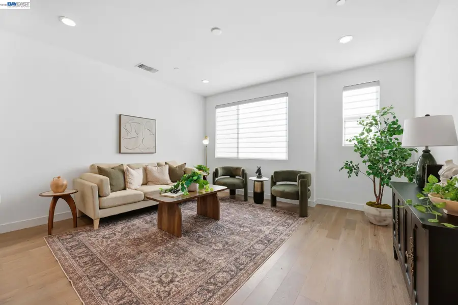 931 Edy Ln, Oakland, CA 94607 - #3