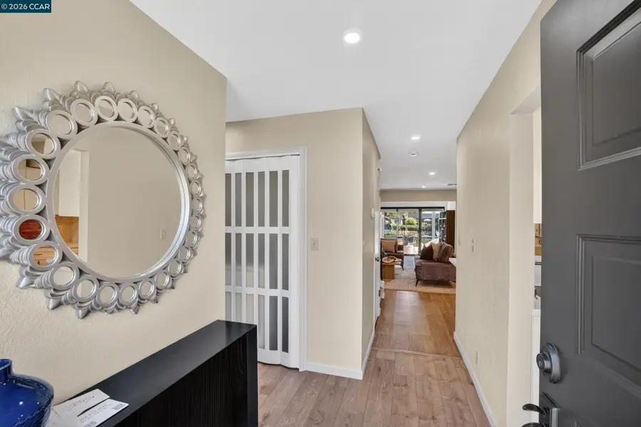 897 Marina Dr, Napa, CA 94559 - #2