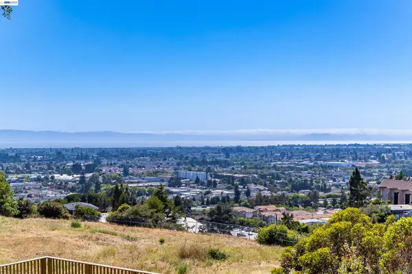 2505 Miramar Ave  #114, CASTRO VALLEY, CA 94546