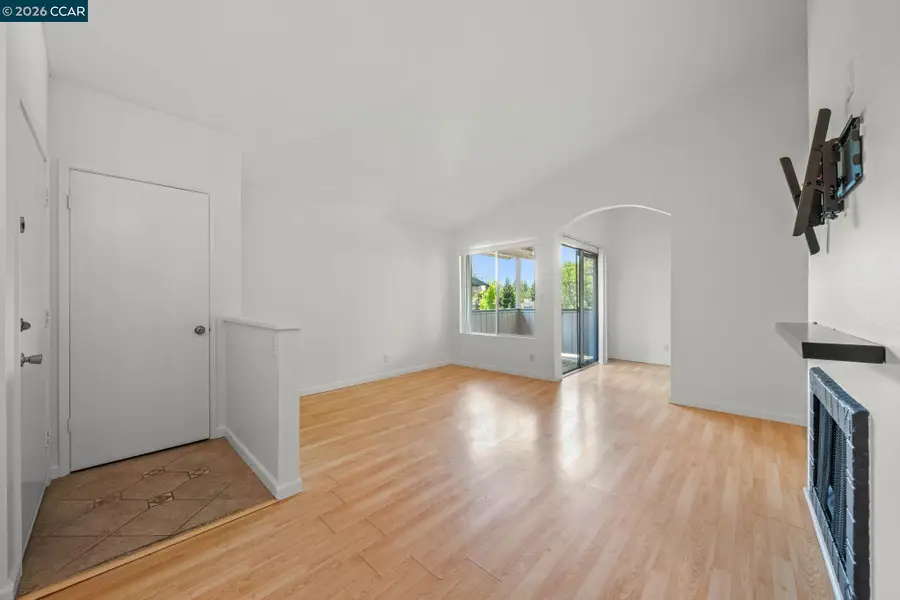 5460 Concord Blvd  #B8, Concord, CA 94521 - #3