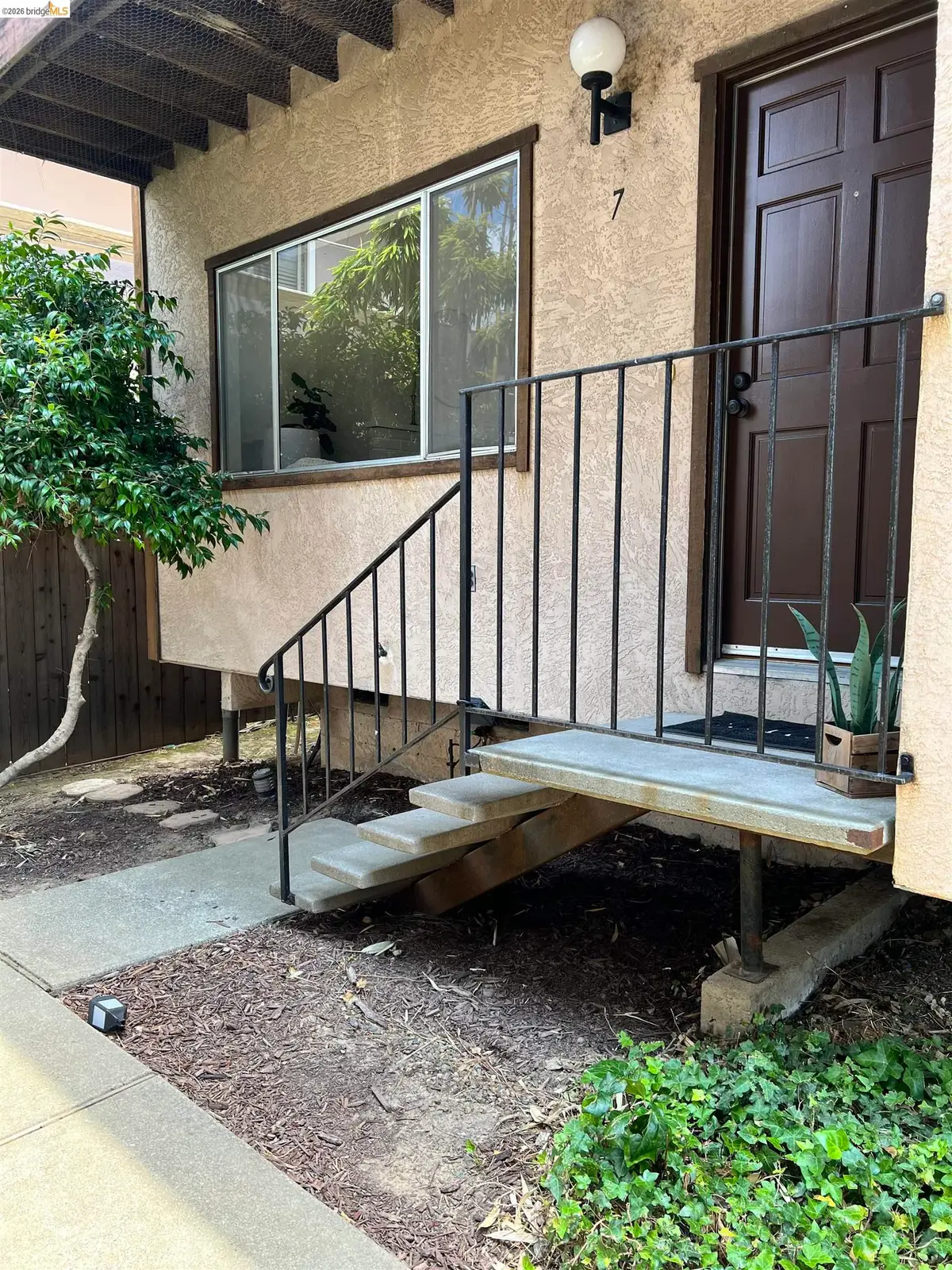 3800 Maybelle Ave  #7, Oakland, CA 94619 - #1