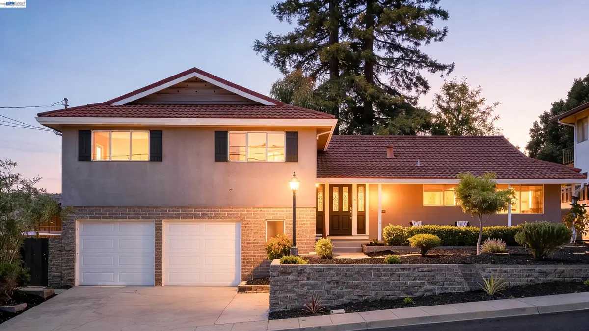 3396 Bridle Dr, Fairview, CA 94541 - #1