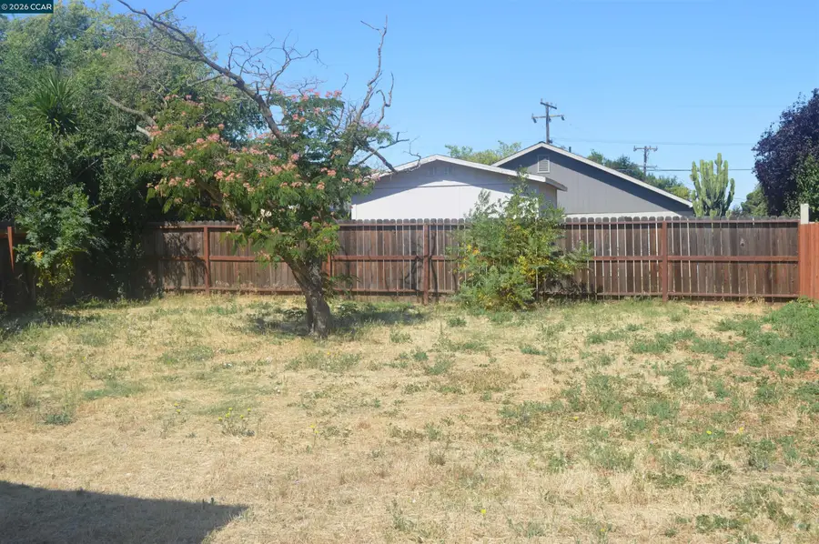 47 Harbor Dr, Bay Point, CA 94565 - #2