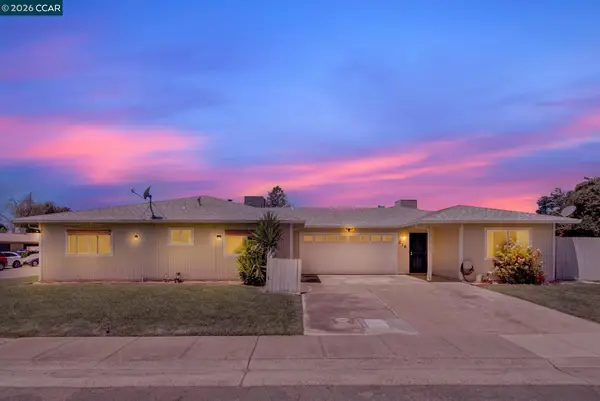 221 Eric Cir, GALT, CA 95632