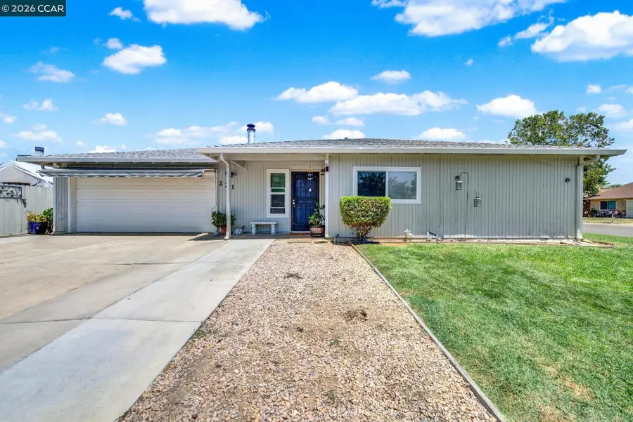 221 Eric Cir, Galt, CA 95632 - #2