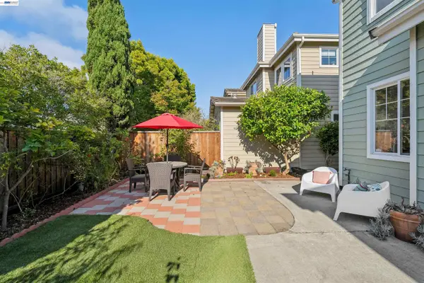 35 Britt Ct, ALAMEDA, CA 94502