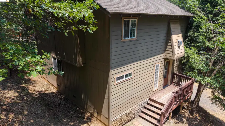 22464 Tuolumne Rd. N, Twain Harte, CA 95383 - #2