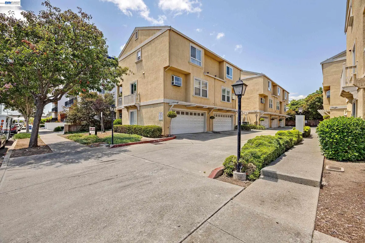 260 Estabrook St, San Leandro, CA 94577 - #1