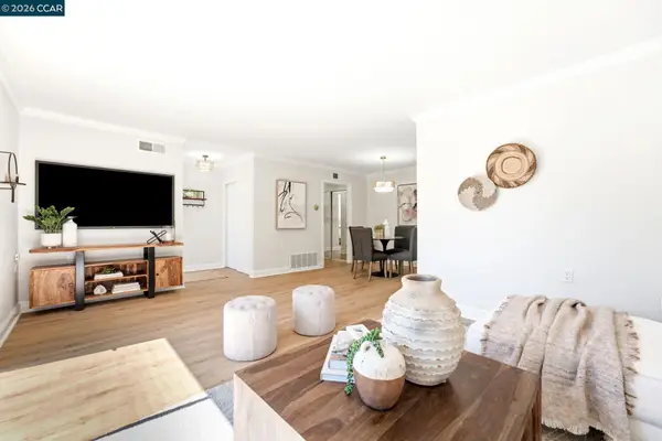 1109 Golden Rain Rd  #3, WALNUT CREEK, CA 94595