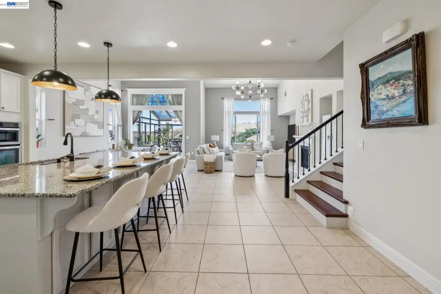 130 Benmore Dr, Hayward, CA 94542 - #3