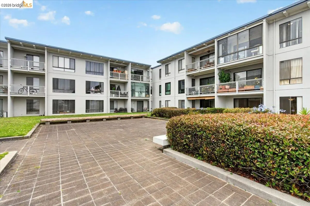 6 Captain Dr  #236, Emeryville, CA 94608 - #1