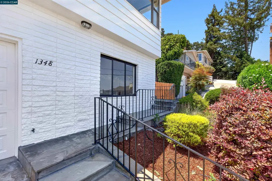 1348 Paloma Ave, Belmont, CA 94002 - #3