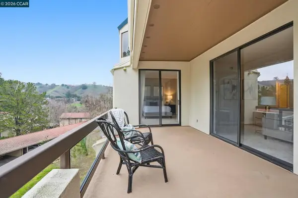 1221 Avenida Sevilla  #1B, WALNUT CREEK, CA 94595
