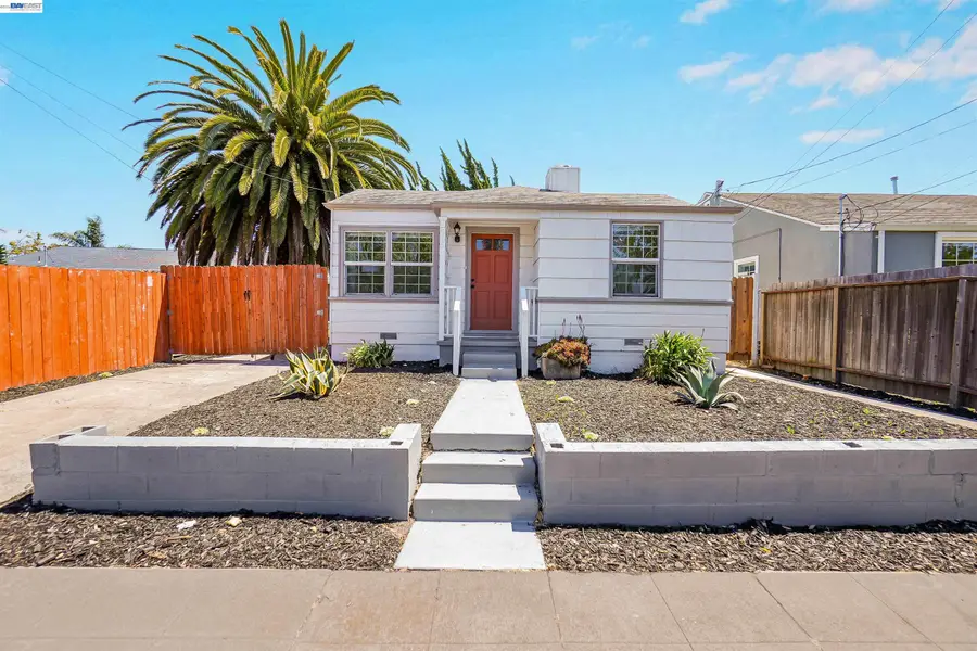 945 62Nd St, Oakland, CA 94608 - #3
