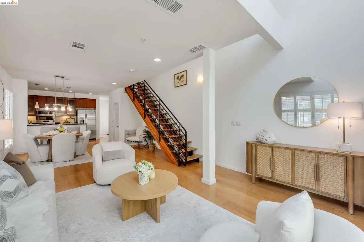 6466 Hollis St  #334, Emeryville, CA 94608 - #1