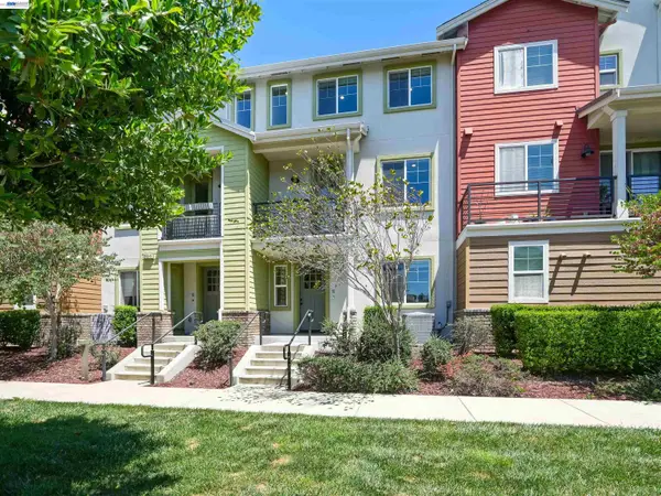 333 Basswood Cmn  #8, LIVERMORE, CA 94551