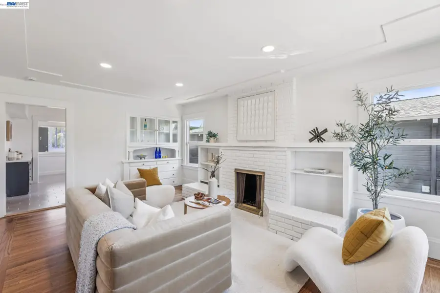 4220 Suter St, Oakland, CA 94619 - #3