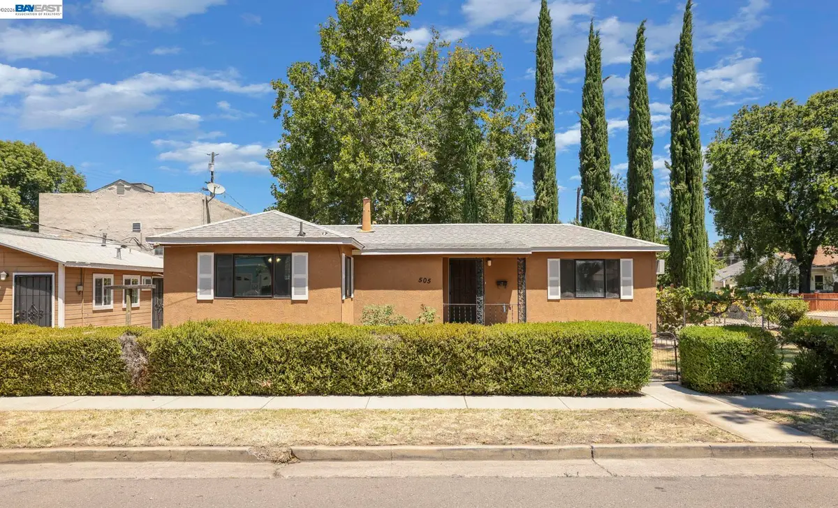 505 9Th St, Tracy, CA 95376 - #1