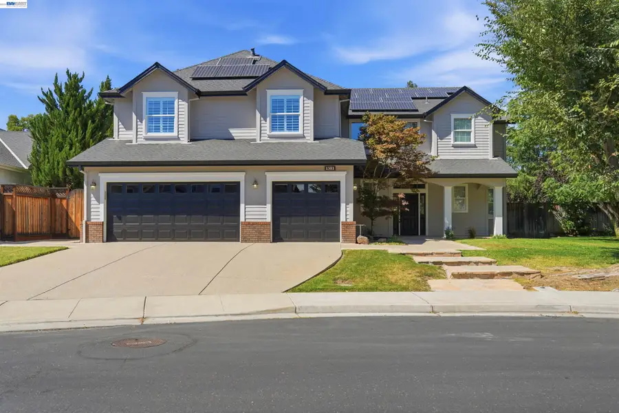 1381 Citadelle St, Tracy, CA 95304 - #2
