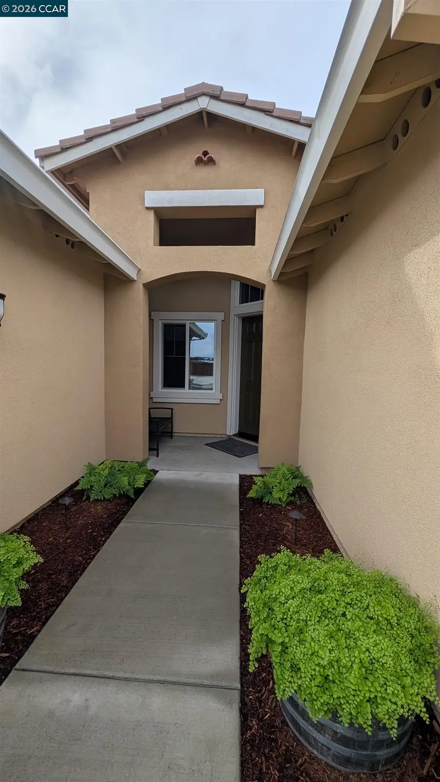 1813 Holsteiner Dr, Fairfield, CA 94534 - #2