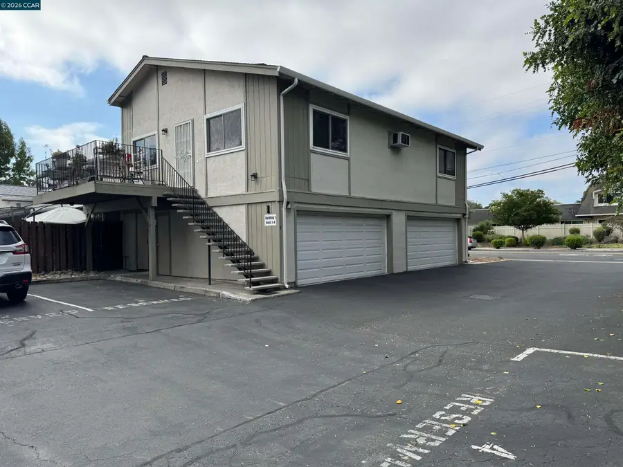 1070 Mohr Ln  #1, Concord, CA 94518 - #2