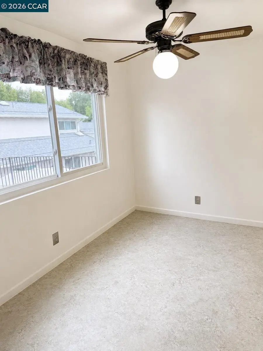 1070 Mohr Ln  #1, Concord, CA 94518 - #3