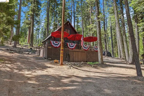 202 Sugarpine Ave., PINECREST, CA 95364