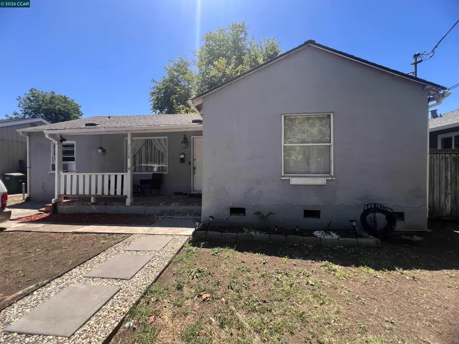 2428 Crescent Dr, Concord, CA 94520 - #2