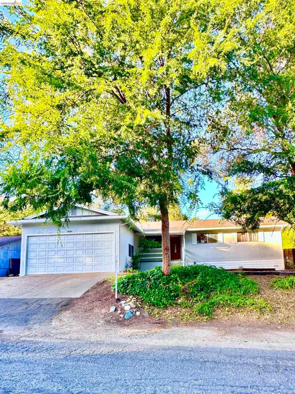 19381 Rockridge Way, SONORA, CA 95370